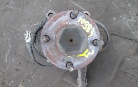 Ford Scorpio Front wheel hub spindle knuckle