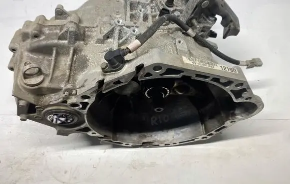 KIA Rio Manual 5 speed gearbox U97V