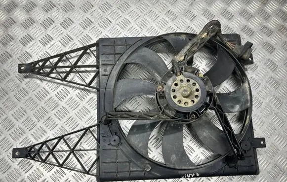 Skoda Fabia Mk1 (6Y) Radiator cooling fan shroud 6Q0121207
