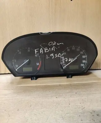 Skoda Fabia Mk1 (6Y) Speedometer (instrument cluster) 110080014001 6Y1919860A