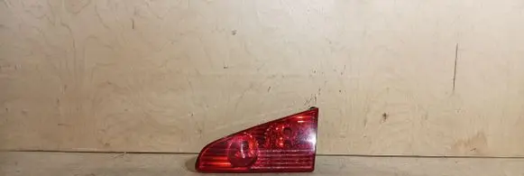 Peugeot 607 Tailgate rear/tail lights