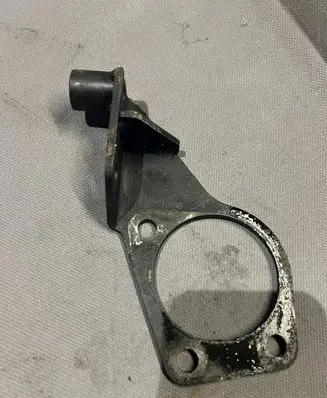 Hyundai Tucson JM Front differential bracket 