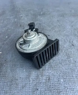 Volvo S90, V90 Horn signal 31662952 3L20032017