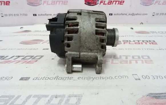 Audi A1 Generator/alternator 03C903023T