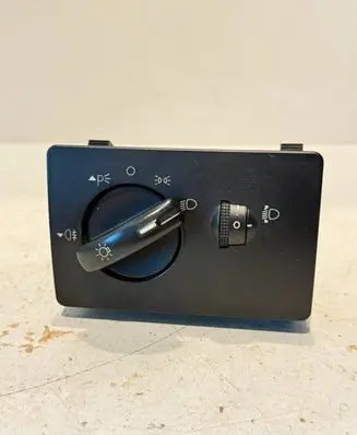 Ford Focus Light switch 7M5T13A024EA