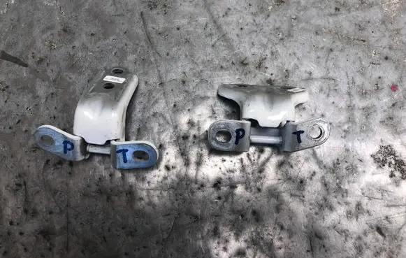 KIA Picanto Rear door hinge set