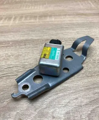 Lexus GS 300 350 430 450H Airbag deployment crash/impact sensor 8983030130 1879001762