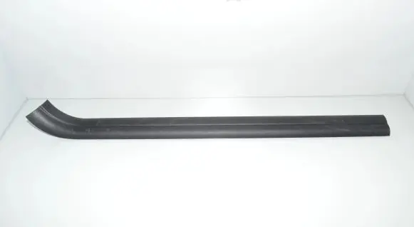 BMW 2 F22 F23 Front sill trim cover 7261165 7339621 51477339621