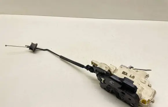 Audi A8 S8 D3 4E Front door lock