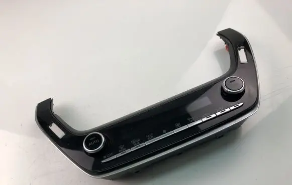 Toyota Corolla E160 E170 Climate control unit 5590002F30
