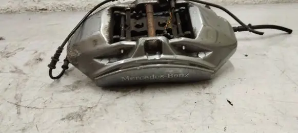 Mercedes-Benz S W222 Front brake caliper A22270