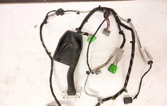 Volvo XC90 Front door wiring loom 9452430