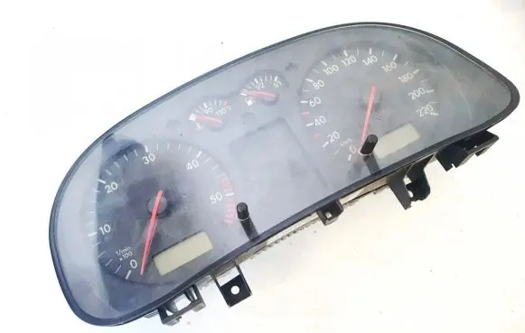 Volkswagen Golf IV Speedometer (instrument cluster) 0263611004 1j0919861b