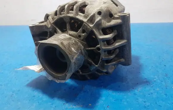 Renault Scenic II - Grand scenic II Generator/alternator 8200019706