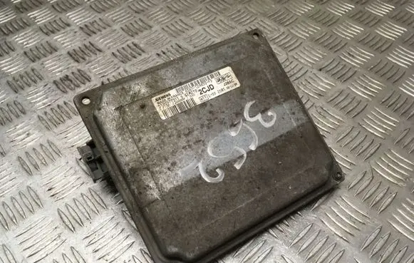 Ford Fiesta Engine control unit/module S118325001 S120977315D 6S6112A650FD