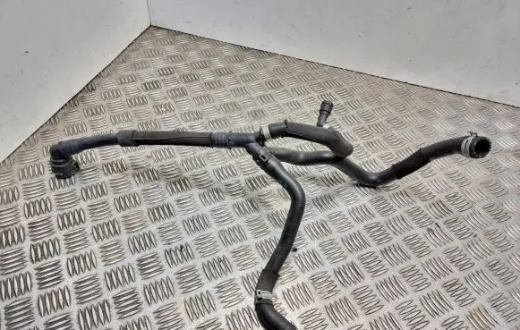 BMW X1 F48 F49 Engine coolant pipe/hose