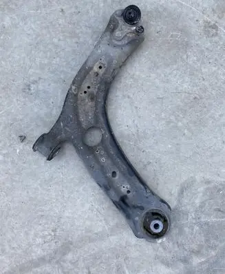 Volkswagen Tiguan Front control arm