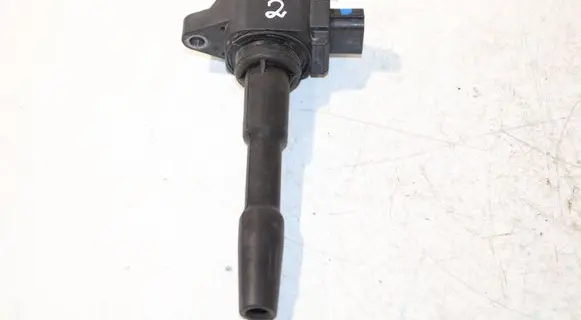Nissan Juke I F15 High voltage ignition coil 224332428R