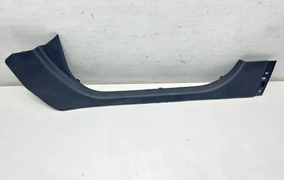 Renault Captur Front sill trim cover 769515759R 633100881