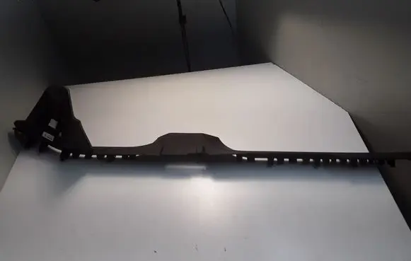 MG MG5 II Front sill trim cover 10521967