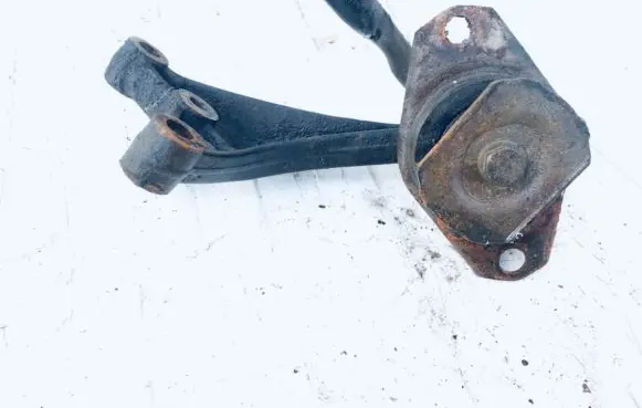 Alfa Romeo 156 Engine mount bracket b017sg cc2400td
