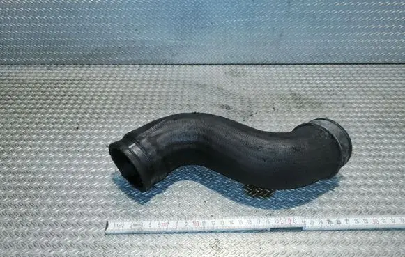 Mercedes-Benz Vito Viano W639 Intercooler hose/pipe A6395280982
