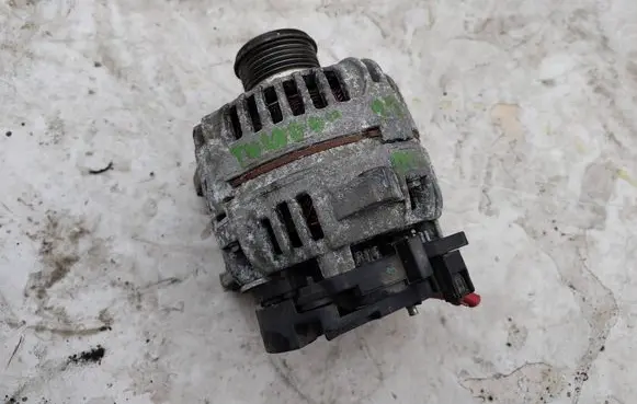 Renault Twingo II Generator/alternator 