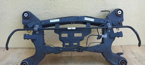 Maserati Ghibli Rear axle beam with reductor 06700075690