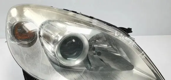 Mercedes-Benz B W245 Headlight/headlamp A1698201861