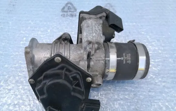 Volkswagen Crafter Throttle valve 03L128063S