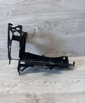 BMW 7 F01 F02 F03 F04 Headlight/headlamp mounting bracket 7184160