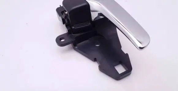 Mitsubishi Outlander Rear door interior handle Mn105360