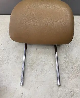 BMW 3 E46 Front seat headrest 