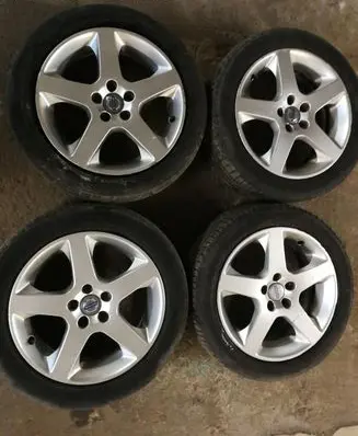 Volvo S80 R17 alloy rim 30748771P 30714485S
