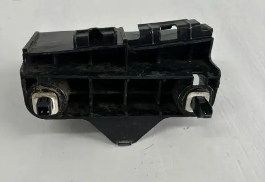 Toyota Verso Bumper support mounting bracket corner 525630F020