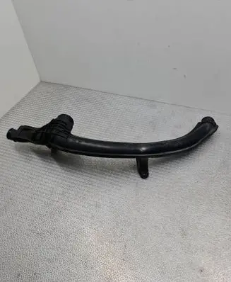 Intercooler hose/pipe