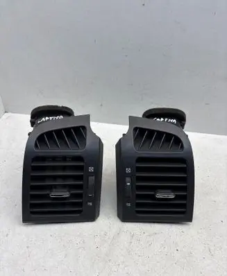 Chevrolet Captiva Dashboard side air vent grill/cover trim ADX61 ADX80