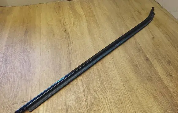 BMW X3 G01 Door glass trim 7410016 51357410016