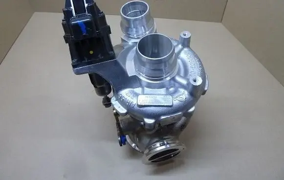 BMW 5 GT F07 Turbo 8400690018SD