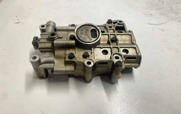 Hyundai Santa Fe Oil pump G4KJ
