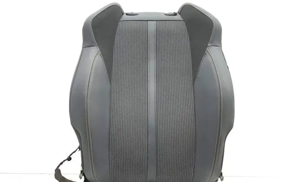 Peugeot 3008 II Front driver seat 