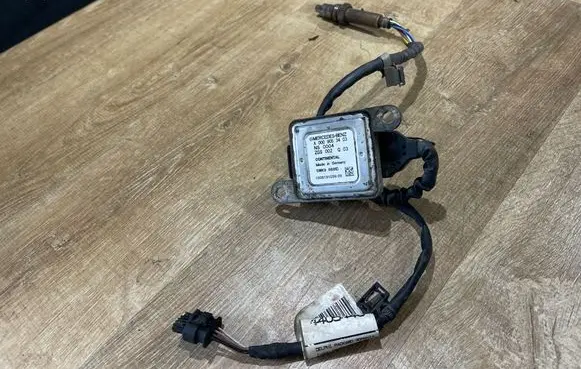 Mercedes-Benz E C207 W207 Lambda probe sensor A0009053403 5WK96681D 150819105909