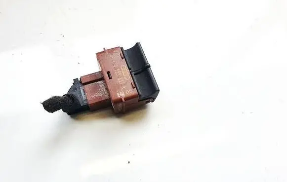 Audi A6 S6 C6 4F Tailgate opening switch 4f0959833a