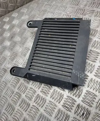 Volvo XC70 Sound amplifier 31310010 PMVE803A 31282144