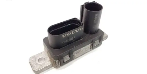Volvo XC60 Glow plug pre-heat relay 31411857