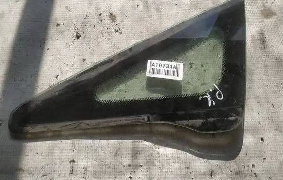Honda Civic Front triangle window/glass as2