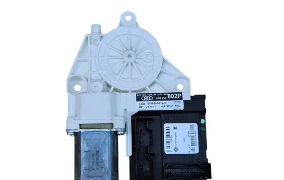 Audi A3 S3 8P Front door window regulator motor 8P0959802P 63273 S006060012H