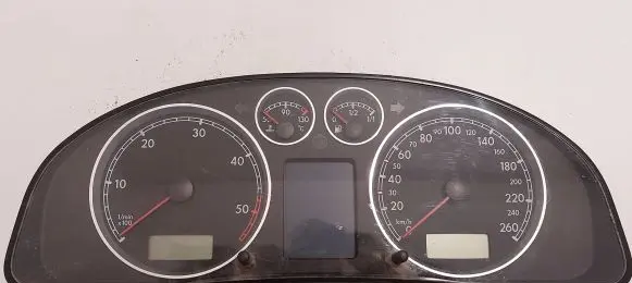 Volkswagen PASSAT B5.5 Speedometer (instrument cluster) 3B0920847E 081102090242 VWZ7Z0B6382801