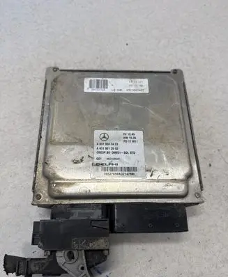 Mercedes-Benz Sprinter W906 Engine control unit/module 6519003403 A6519003403 A6519013502