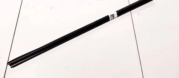 Volkswagen PASSAT B6 Windshield trim 3C4837471